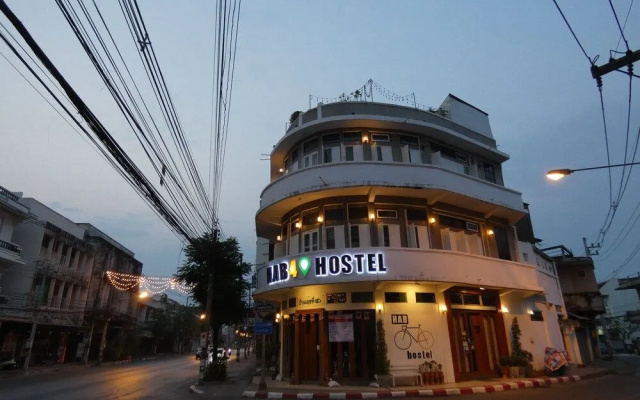 HAB40 Hostel