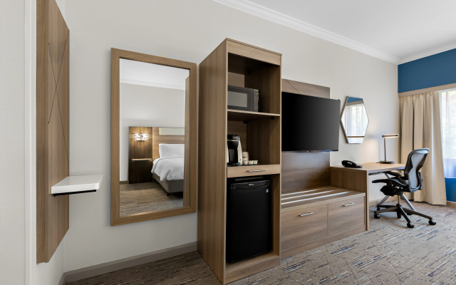 Holiday Inn Express Princeton Southeast by IHG