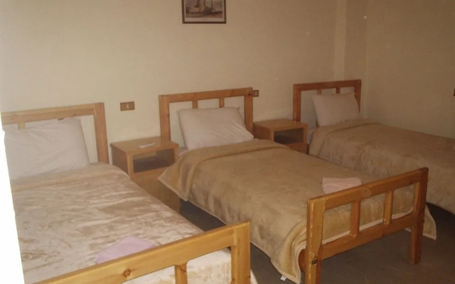 Hotel Kareem