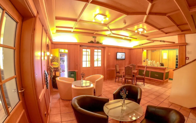 Apparthotel Montana