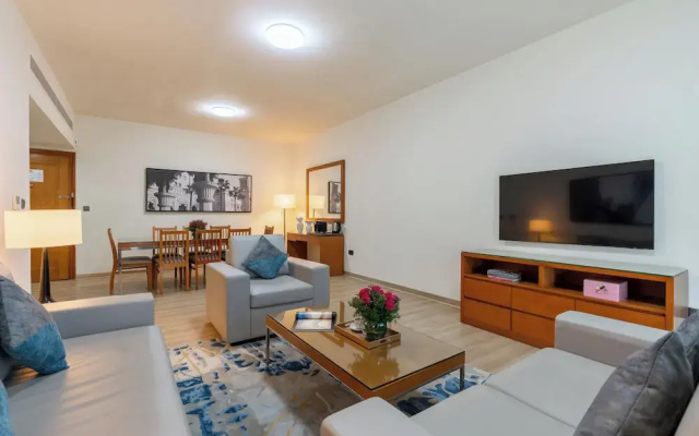 Golden Sands 10 Hotel Apartments