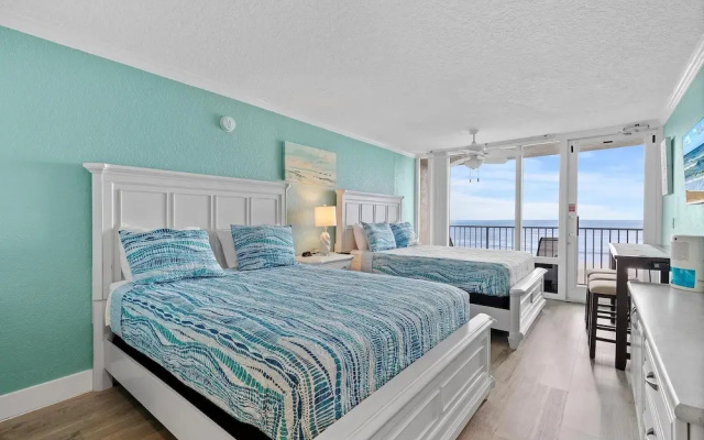 Pirates Cove 221