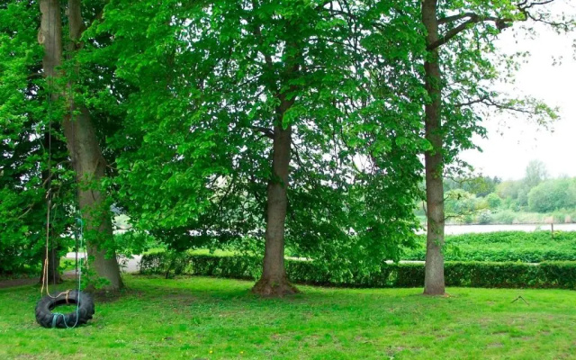 Jägerlehrhof, Breiholz