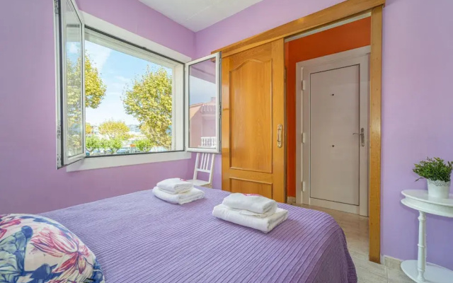 Apartment in Empuriabrava Near Sand Beach