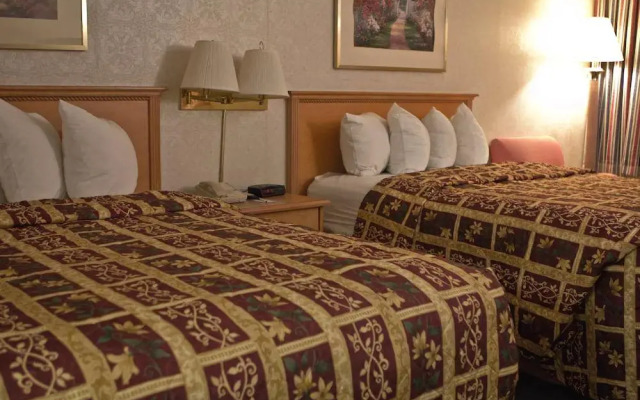 Ashlan Inn Hotel