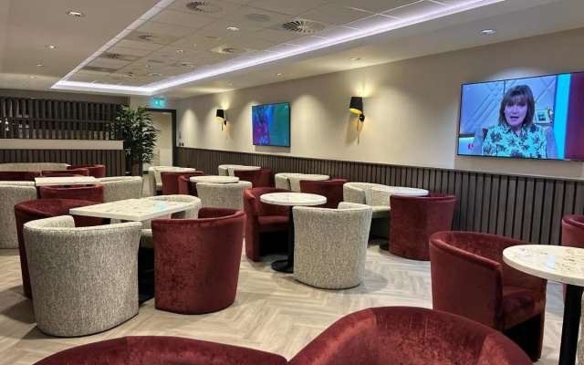Tynecastle Park Hotel