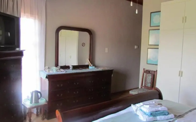 Bev`s B & B