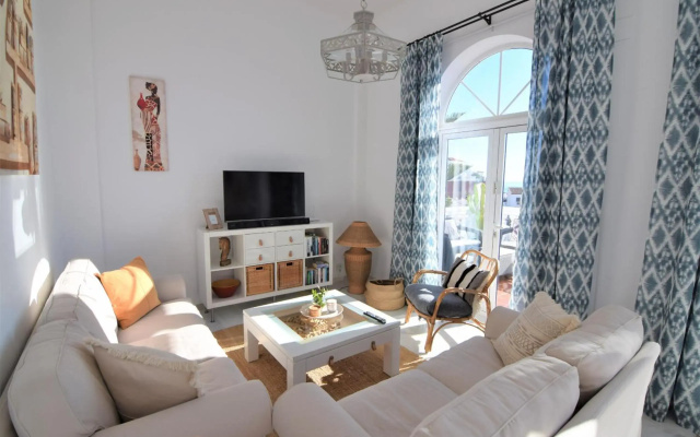 Ladera Panorama 2