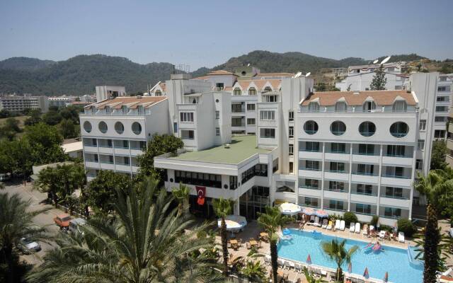Sesin Hotel вид на фасад