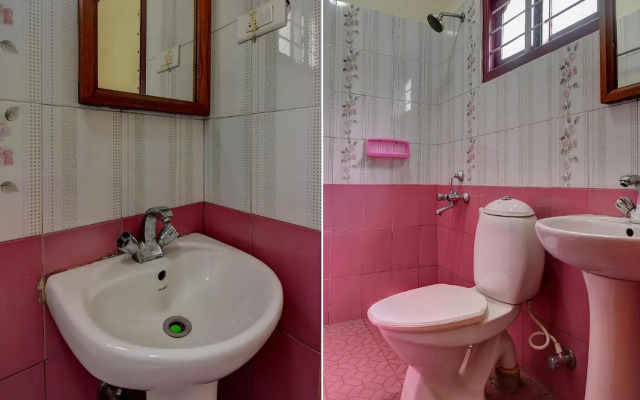 FabHotel KS Thayagam Residency