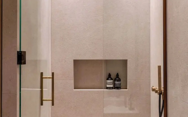 Luxury Flat- Ac-1br/4p- Madeleine/saint Honore