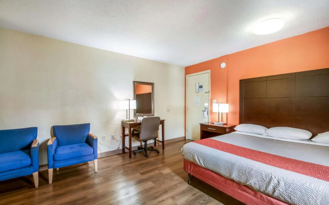 Motel 6 Washington DC Convention Center
