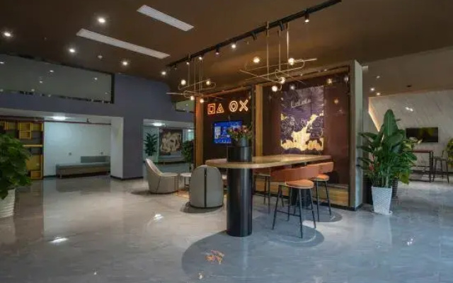 IU Hotel (Wanda Plaza, Hezhou)
