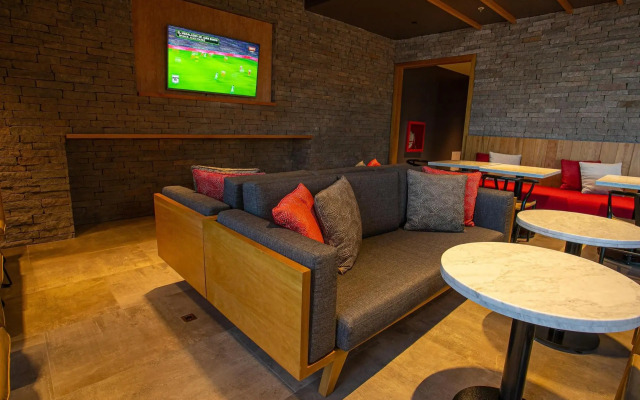 Hampton by Hilton Bariloche