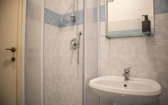 Kamchu Apartments Double Room Villa Ada 18
