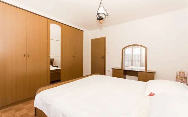 Apartment Marko