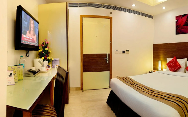Iris Park Hotel