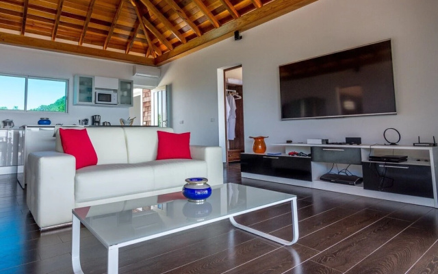 Villa Tichatola
