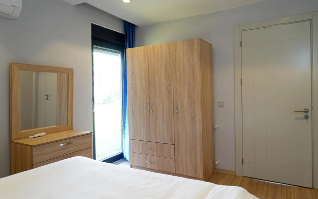 Mene Suites