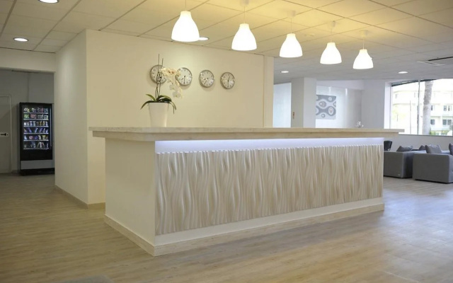 Oriana Hotel