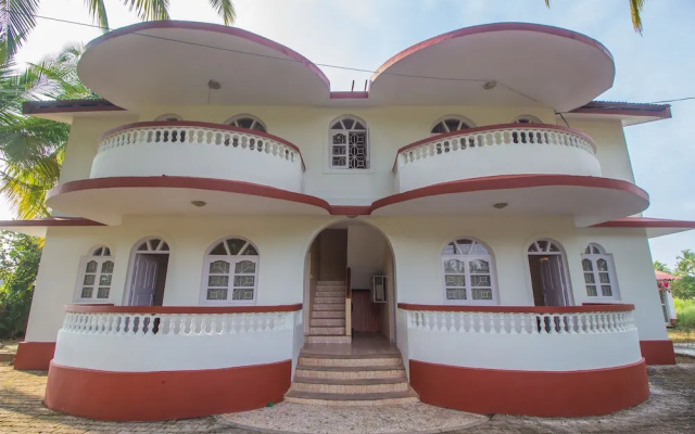 OYO 19652 Home Graceful 1BHK Near Varca Beach