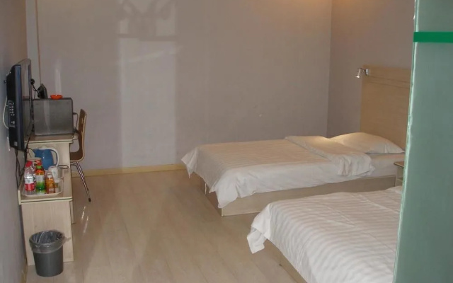 Anyang Lechao Hotel (Railway Station)(安阳乐巢宾馆(火车站店))