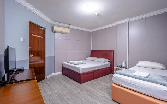 K Hotel 8