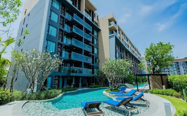 The Aristo Resort 421