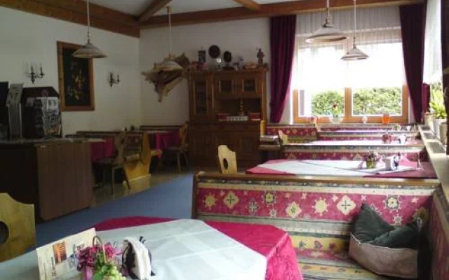 Hotel Garni Ötztalerhof