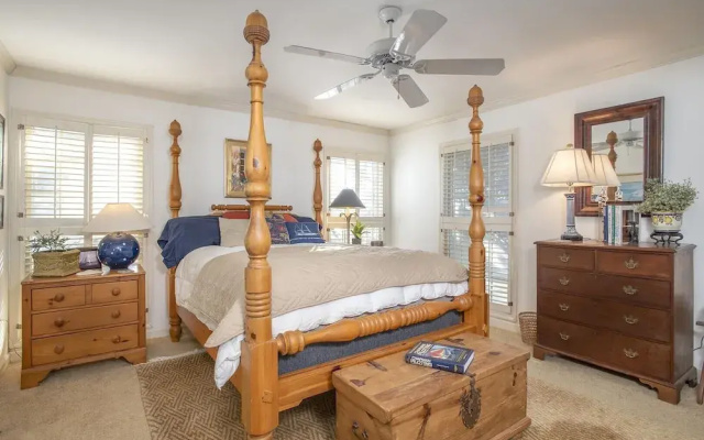Coastal Casa 2 Bedroom Home