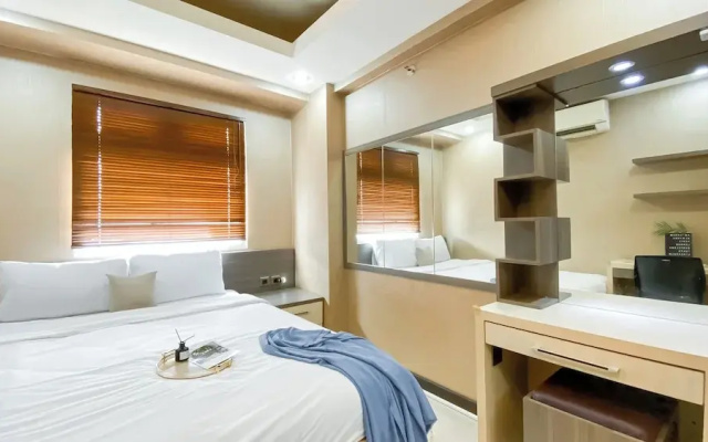 Best Price And Relaxing 1Br At Green Pramuka City Apartment