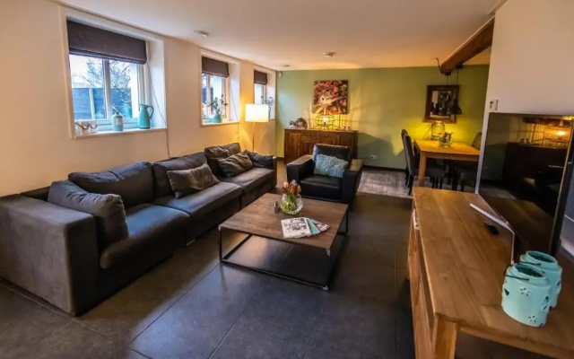 Holidayhome - Kon Emmaweg 26 - Vrouwenpolder - Uitspanning Oranjezon -
