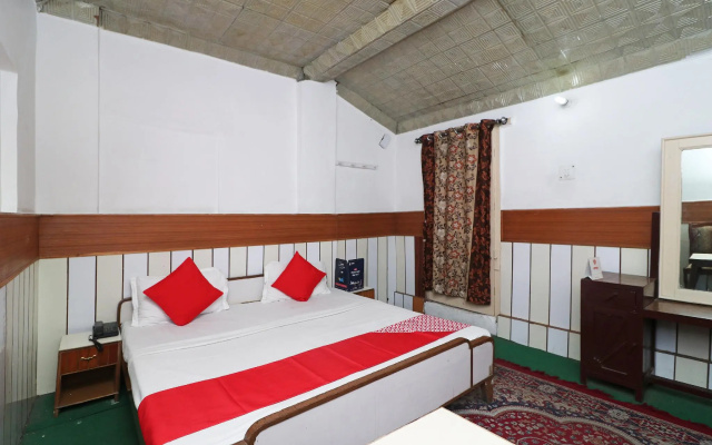 OYO 3828 Hotel Ashok