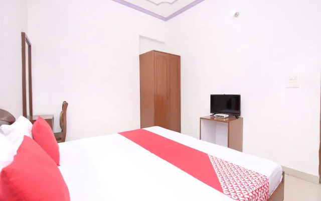 City Hotel
