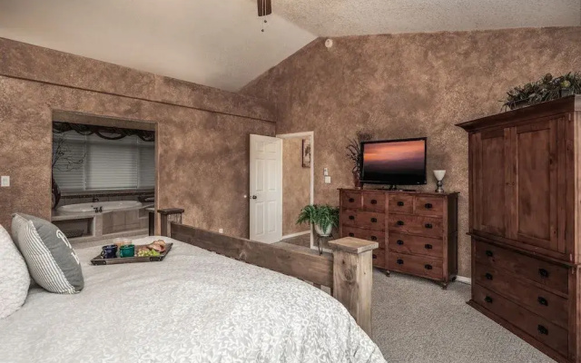 Cozy Timbers by Ruidoso Vacation Rentals