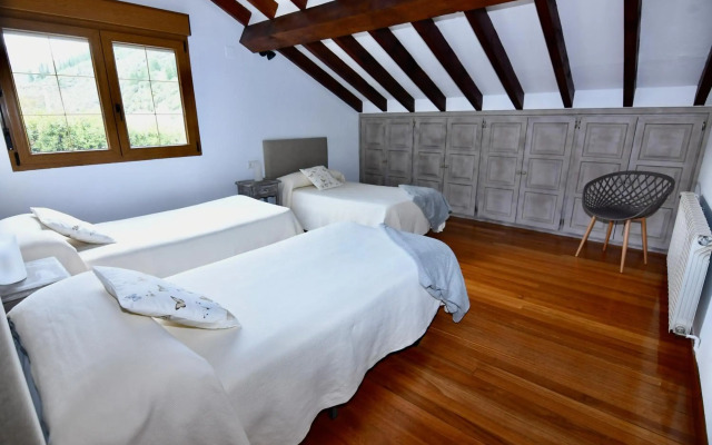 Apartamentos Rurales Valverde