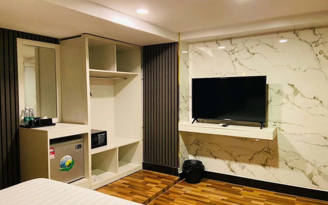 DE Hotel Phnom Penh
