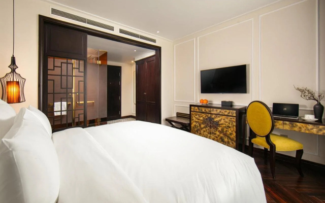 GM Premium Hotel