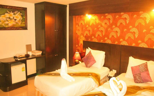 Tez Palace Hotel