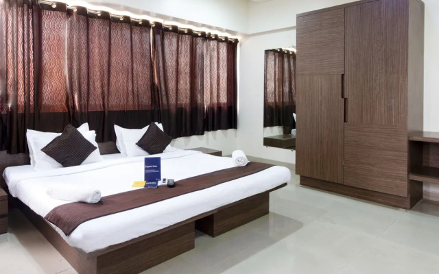 FabHotel Blossoms Pune Airport (Viman Nagar)