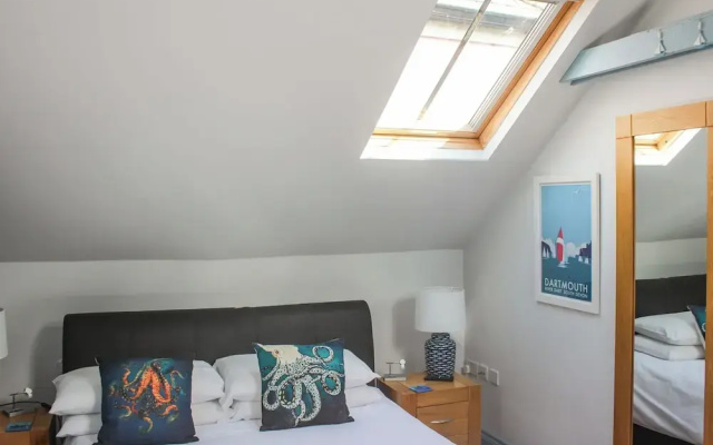 6 The Sail Loft