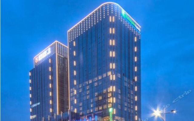 Holiday Inn Express Panjin Downtown Panjin China Zenhotels - 