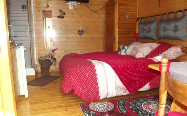Au Cabanon Chez Nath - chbre d'hôtes - gîte