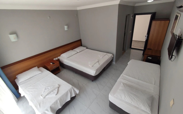 Sarsilmaz Otel