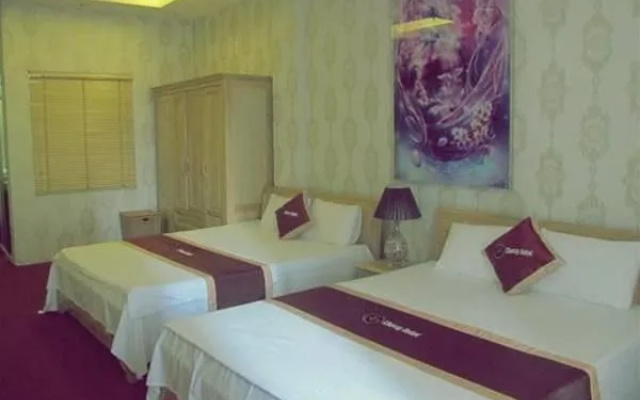 Cherry Hotel