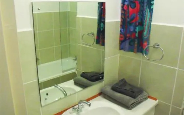 Jamaed Court Self-Catering Apartments