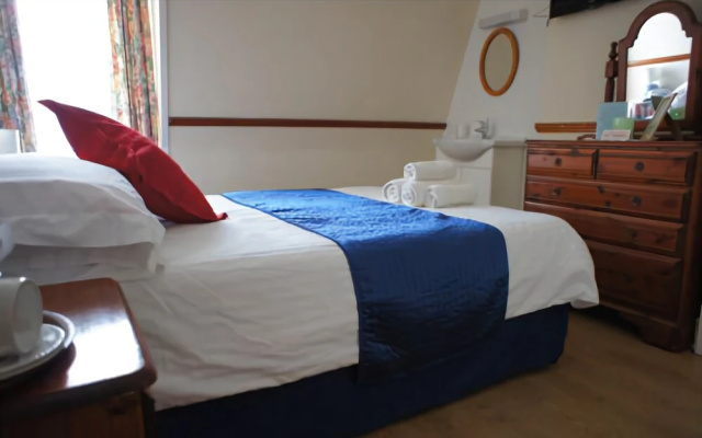 Alhambra Hotel
