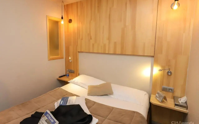 Kyriad Hotel Brive-La-Gaillarde Centre