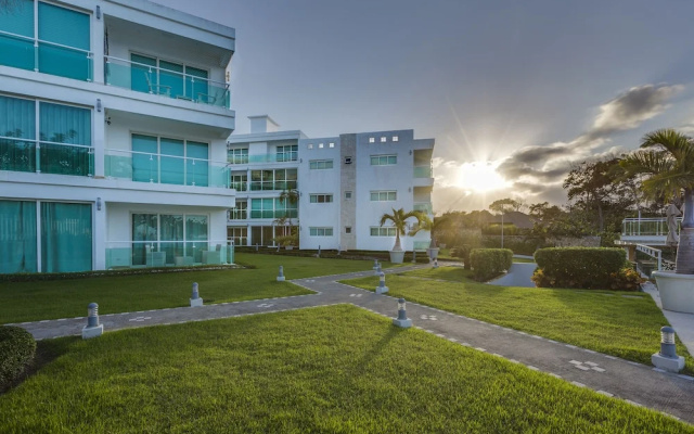 Condos at Bayrock 2
