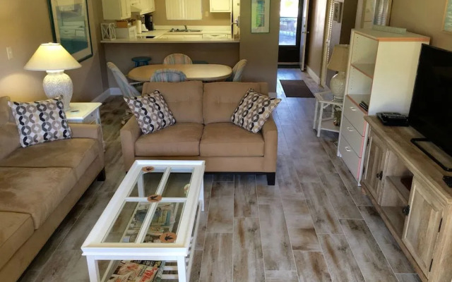 114 Surfside - 2 Br Condo